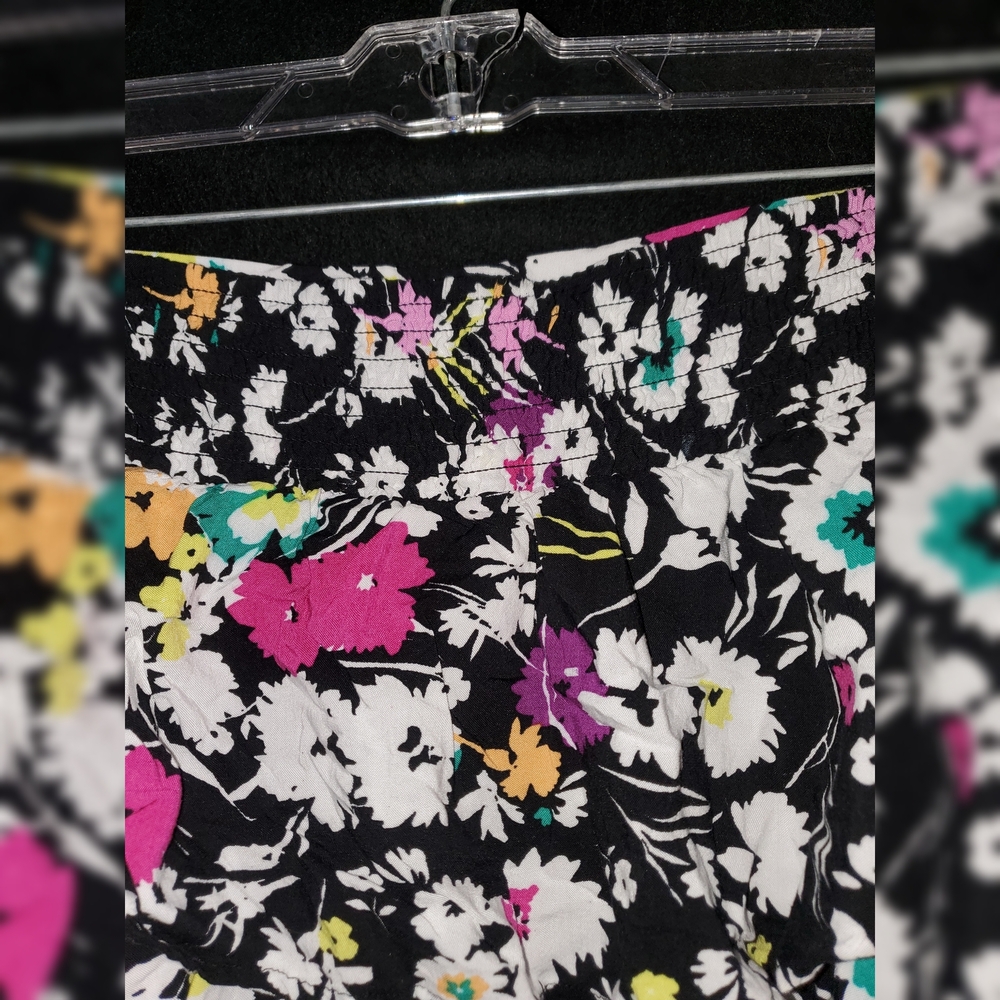 Floral Tiered Mini Skirt 2 - Picture 2 of 2